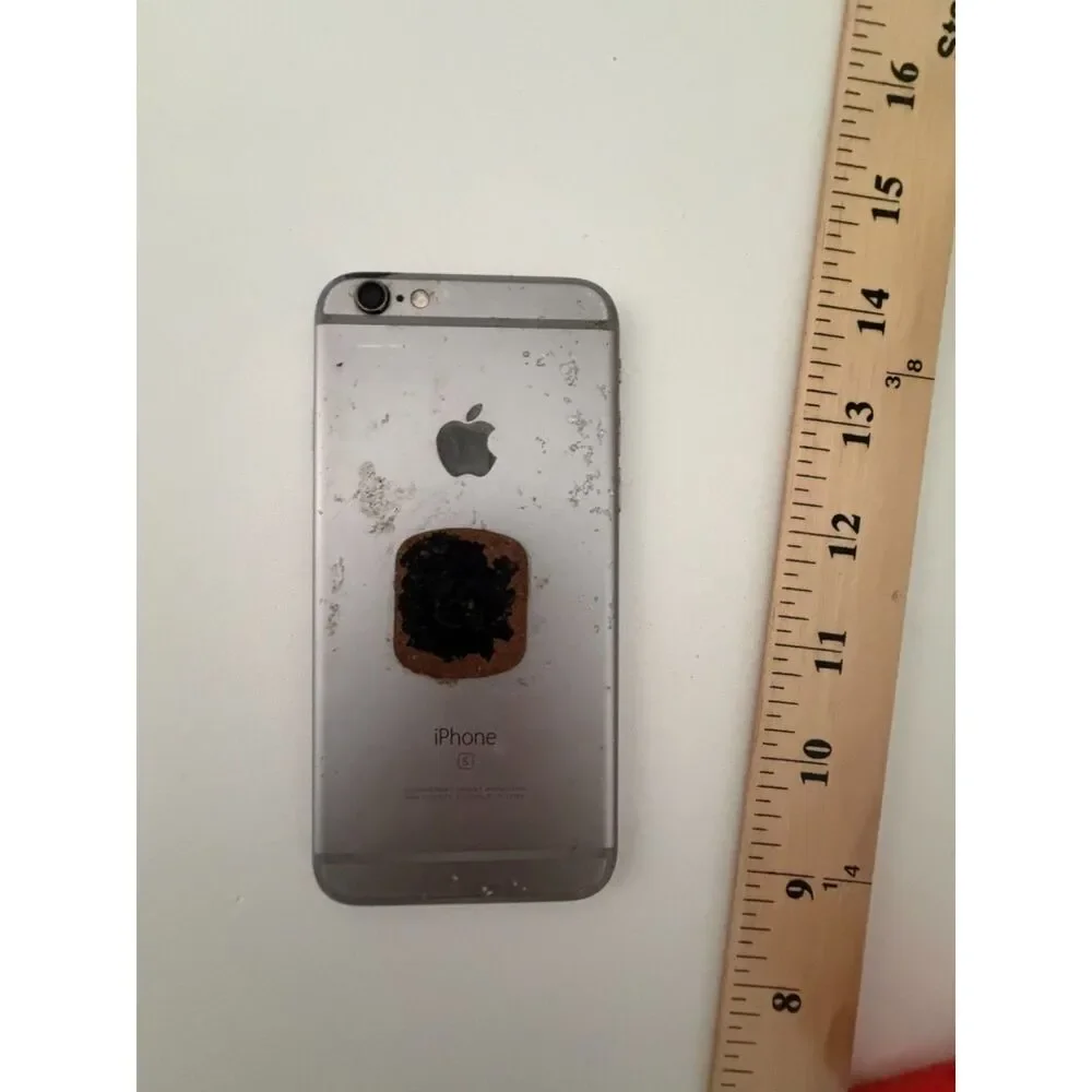 apple iphone 6 plus 16 GB space gray Model A1524 for parts or repair
